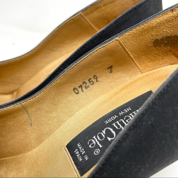 KENNETH COLE black satin heels - Picture 7 of 10